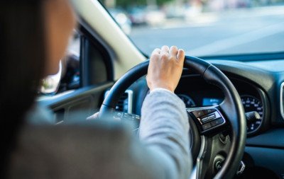 CNH sem autoescola: O que entra em vigor nesta semana? Renovação automática para bons condutores faz parte das novas regras