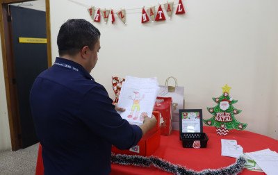 VÍDEO: Ainda dá tempo de adotar cartinhas da campanha Papai Noel dos Correios em Novo Hamburgo