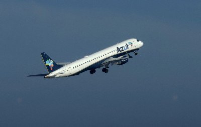 Aeroporto de Congonhas tem mais de 120 voos cancelados por conta de rajadas de vento