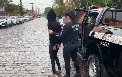 Mãe do menino de 2 anos abusado sexualmente pelo pai também é presa em Canoas; saiba o motivo
