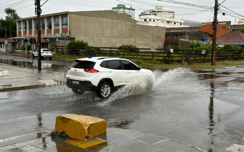 Efeitos do ciclone no litoral norte