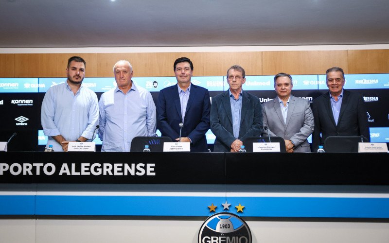 Departamento de Futebol do Grêmio foi apresentado nesta quarta-feira | abc+