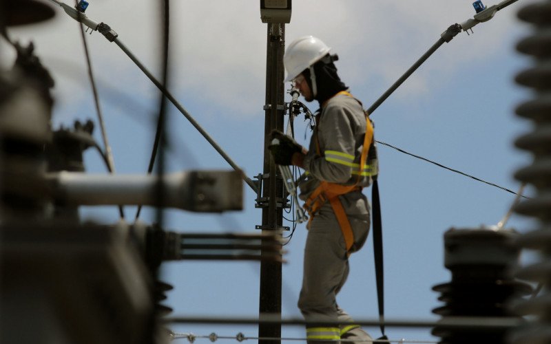  11/12/25 TRENSURB - RECONSTRUÇÃO E ATUALIZAÇÃO TECNOLÓGICA - SUBESTAÇÃO FÁTIMA 