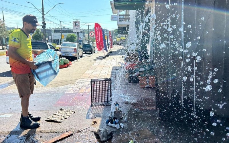 Vazamento de água em Novo Hamburgo