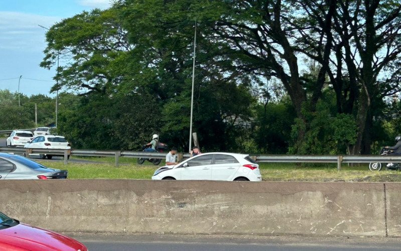Acidente aconteceu na manhã desta sexta-feira (12) | abc+