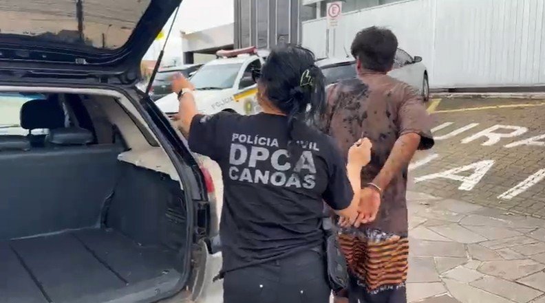 Criminoso levado à cadeia era visto circulando pelo bairro Mathias Velho nas últimas semanas | abc+