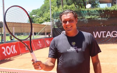 Hernán Gumy, lenda do esporte e ex-técnico de Guga, participa de clínica de Tênis na Sociedade Ginástica Novo Hamburgo