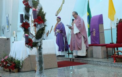 "Uma vida de entrega": Veja as homenagens ao padre Júlio em missa celebrada no Santuário das Mães neste domingo