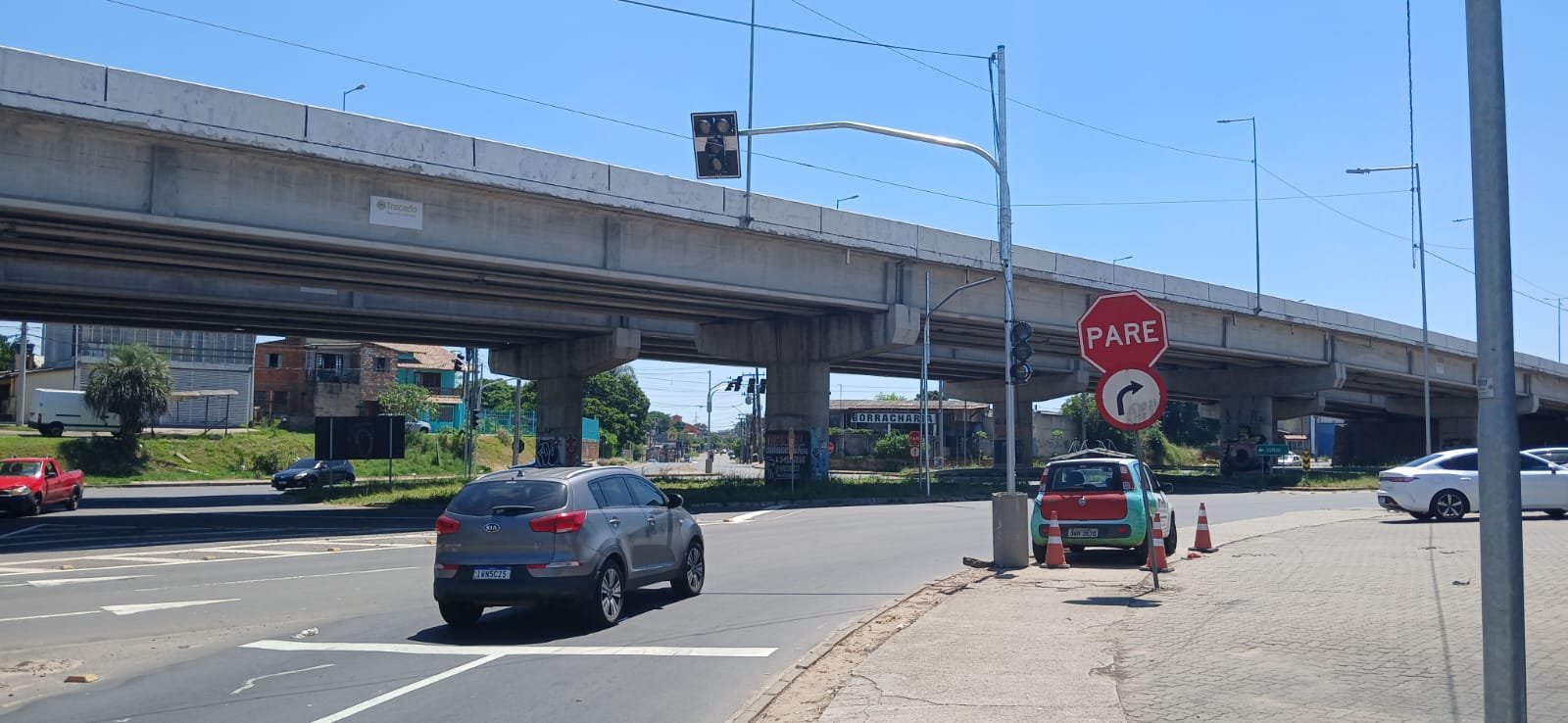 Prefeitura avalia como positivo o primeiro mês de operação dos semáforos sob a RS-118