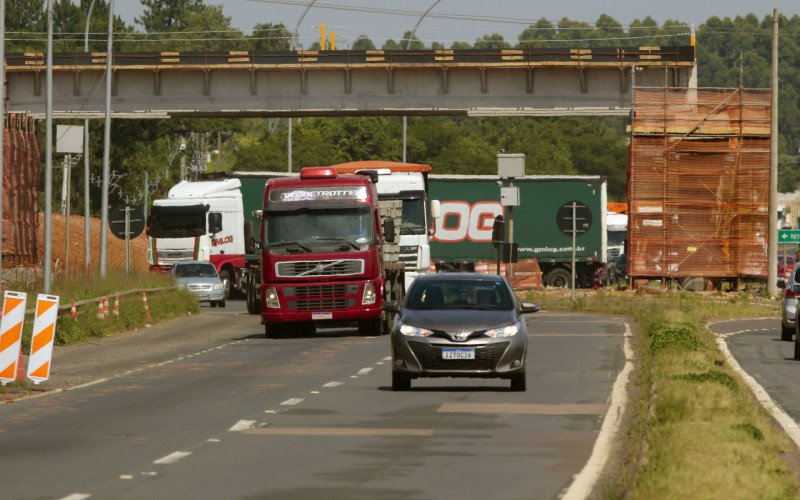  15/12/25 BR 386 - VIADUTO NOVA SANTA RITA