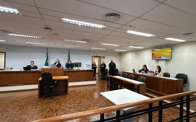 CASO ANNA PILAR: Júri da mãe acusada de matar a filha é iniciado e conselho de sentença é formado apenas por mulheres | abc+