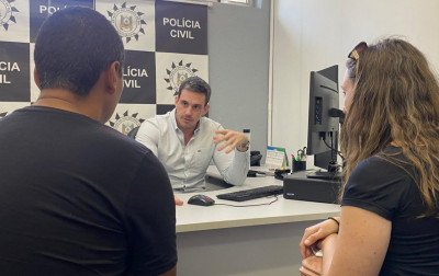 Cabeça de boi e ofensas racistas: Novas imagens devem ampliar investigação do ataque de vizinho contra professor em Lomba Grande