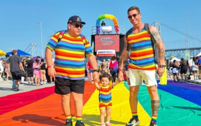 "Estamos abrindo portas para outras famílias como a nossa": Casal homoafetivo do RS conquista salário-maternidade