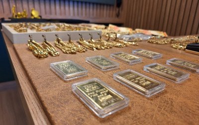Joias e barras de ouro são apreendidas em operação no Centro de São Leopoldo