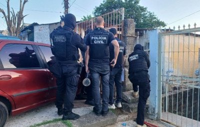 50 são presos em operação contra facção responsável por consórcio para trazer drogas ao RS e que ajudou no assalto ao aeroporto de Caxias
