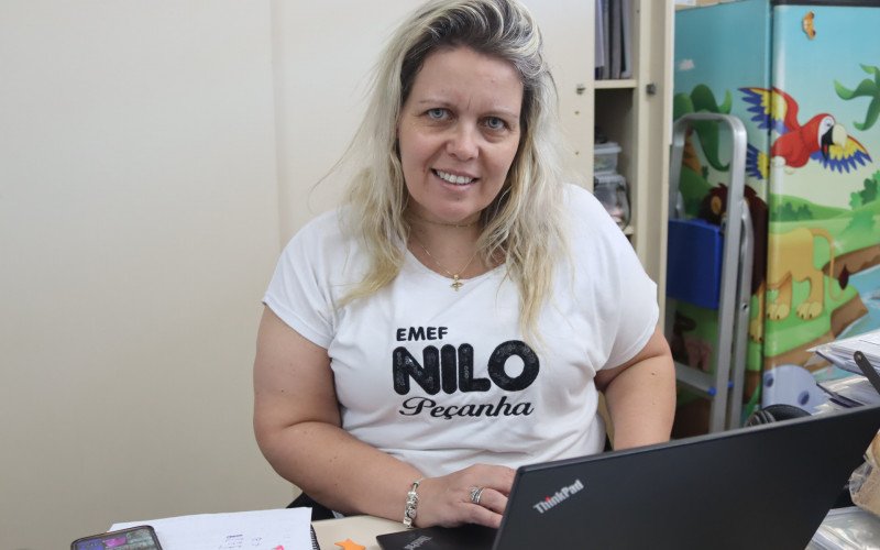 Luciana Andrade é coordenadora do 4º ao 7º ano da Emeb Nilo Peçanha