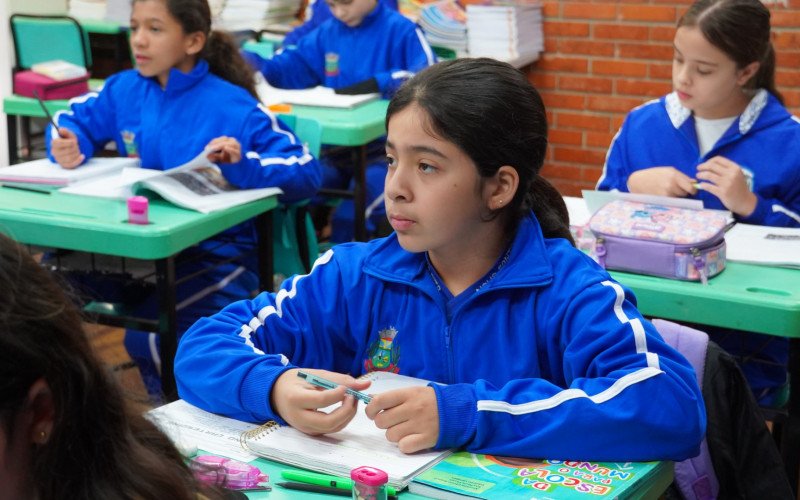 Proposta é garantir vagas nas escolas próximas à residência do estudante | abc+