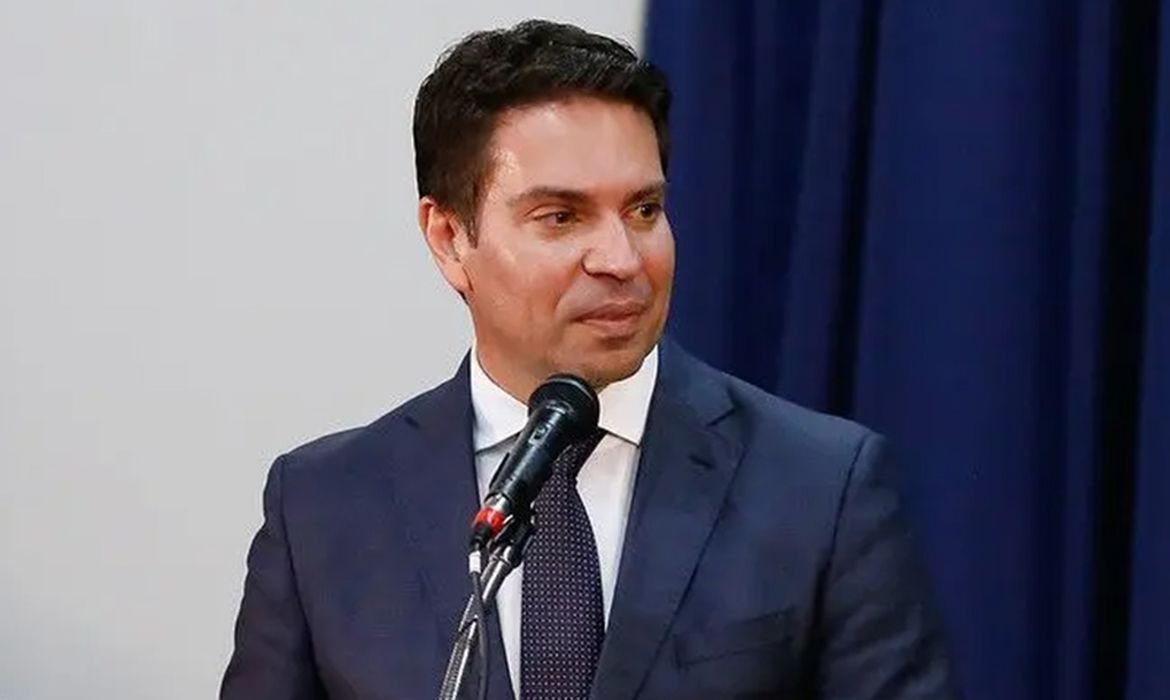 Quem é Alexandre Ramagem, preso pelo ICE nos EUA