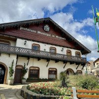 Prefeitura de Gramado abre seleção para vaga temporária; remuneração é de R$ 8,5 mil