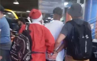 VÍDEO: Policial se disfarça de Papai Noel e prende homem em rodoviária no RS
