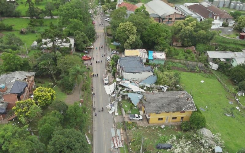 Defesa Civil classifica como tornado o evento em  Farroupilha
