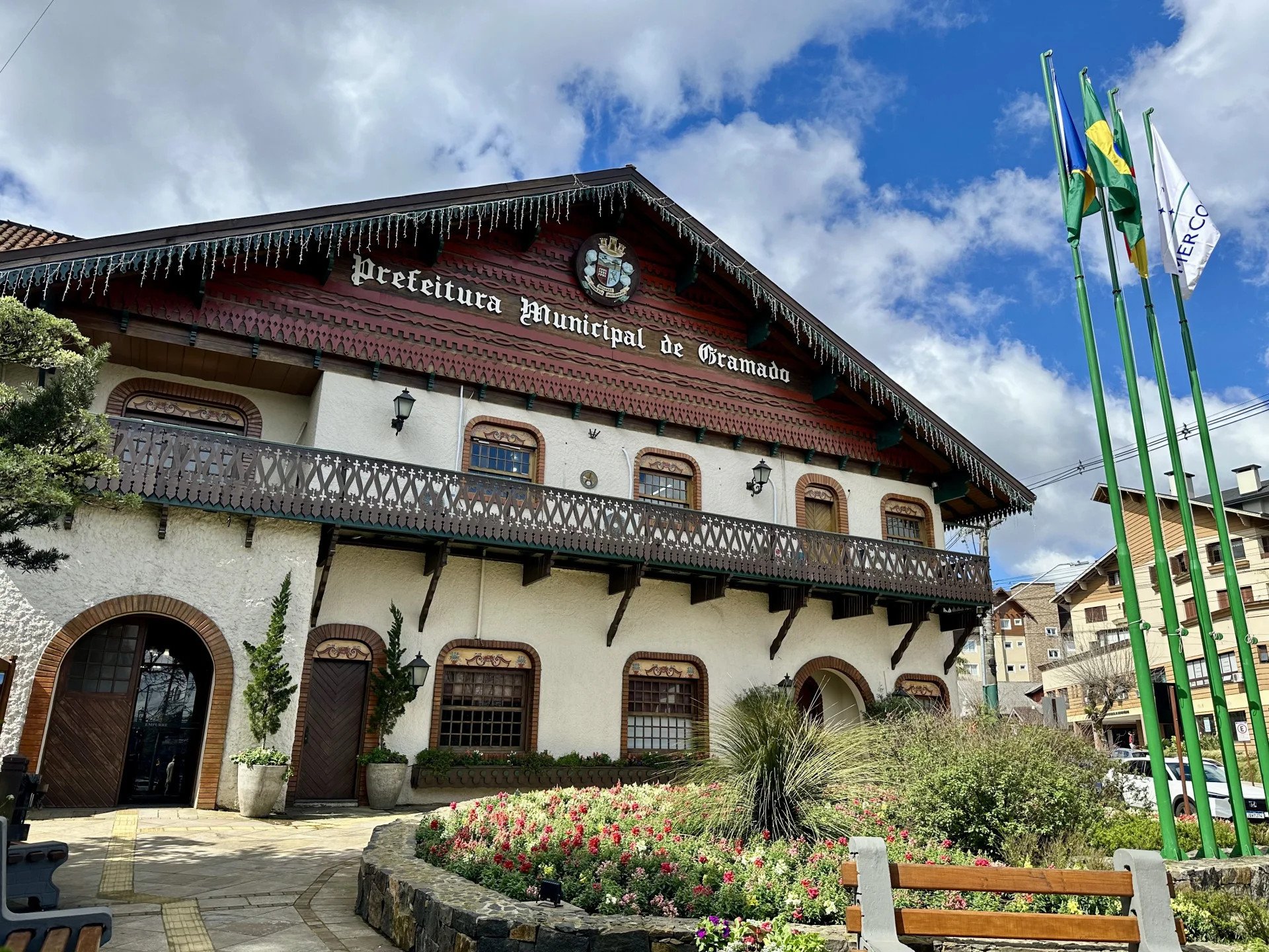 Prefeitura de Gramado abre processo seletivo para contrata&ccedil;&atilde;o de estagi&aacute;rios; bolsas chegam a R$ 1,3 mil