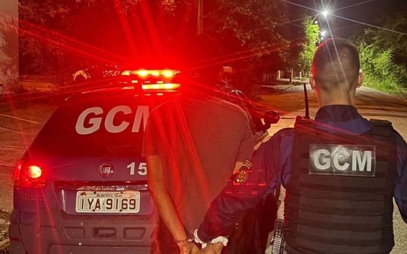Homem que saía de oficina mecânica com objetos furtados é surpreendido pela Guarda Municipal | abc+