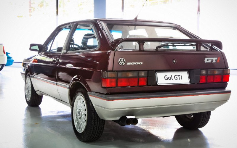 Volkswagen chegou a manter dois Gol esportivos ao mesmo tempo no mercado nacional | abc+