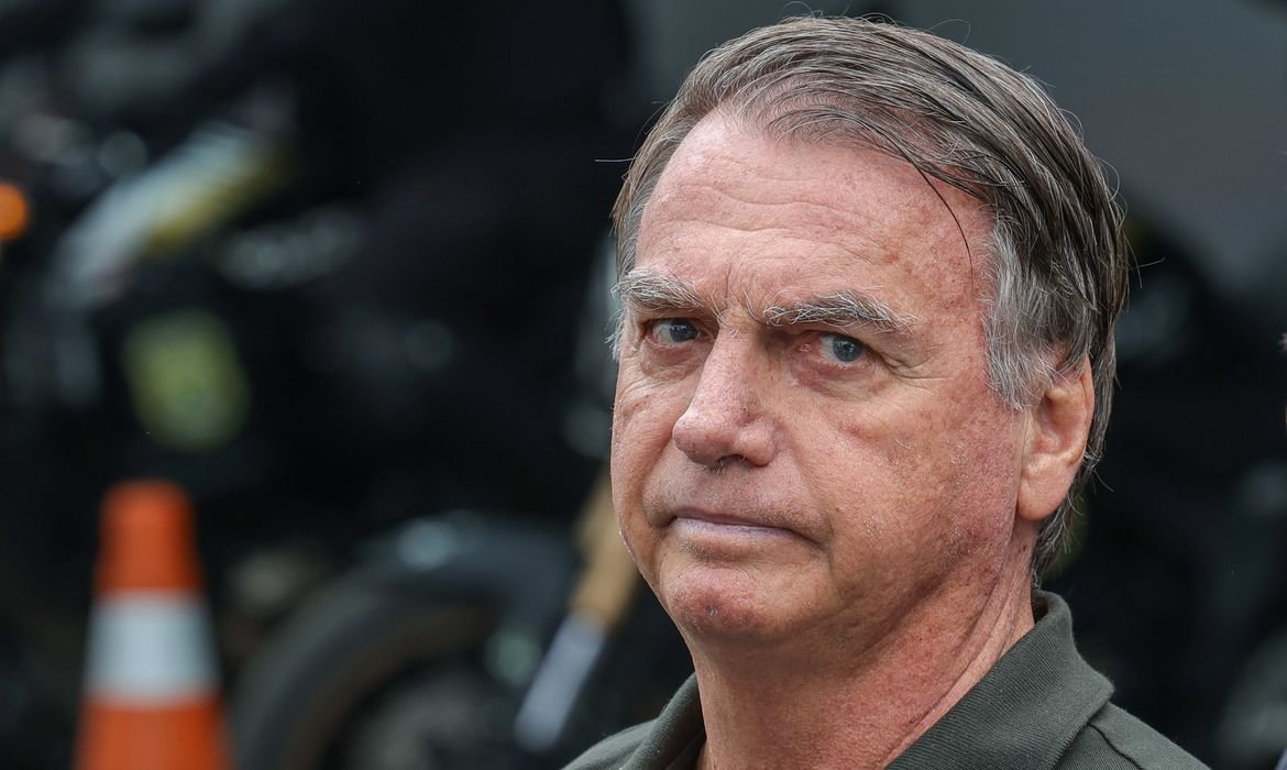 Bolsonaro  | abc+