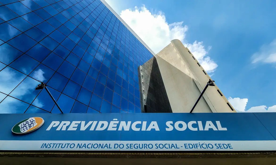 Medida impacta diretamente segurados e beneficiários que utilizam as plataformas digitais para consultas e solicitações de benefícios | abc+