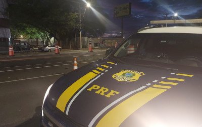 Motorista alcoolizado é preso após bater contra carro de uma família em Canoas