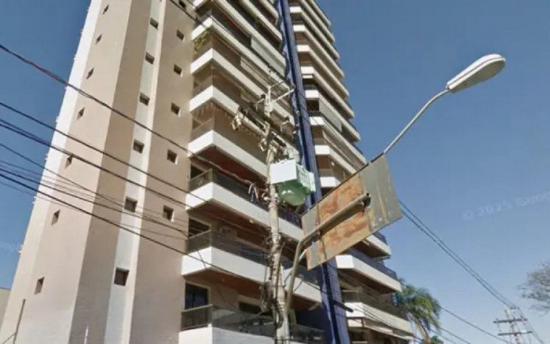 Prédio onde criança caiu do 10º andar em Ribeirão Preto | abc+