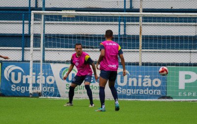 Noia fica no empate sem gols com o São José em Porto Alegre