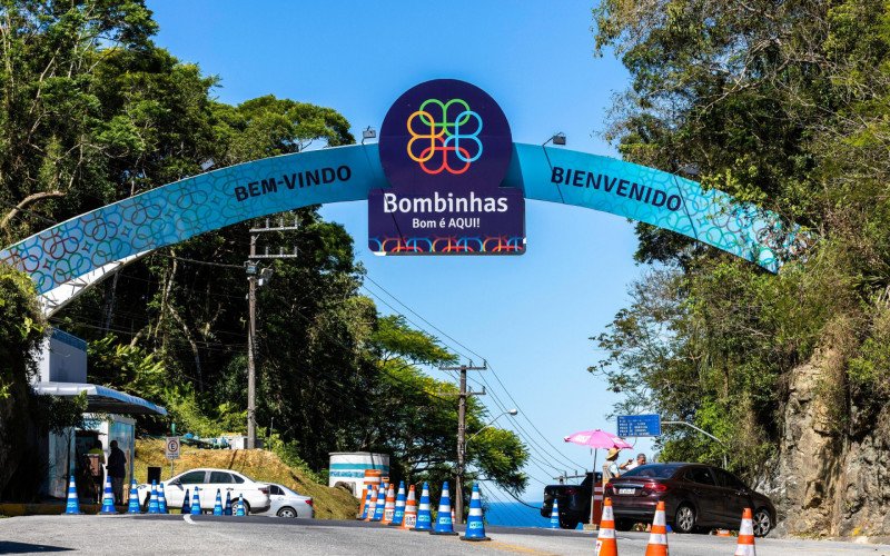 Ponto de cobrança dos veículos em Bombinhas
