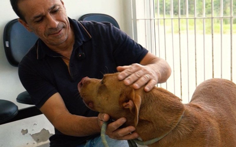Carlos Machado e o cão Carlos | abc+