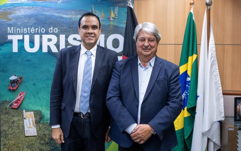 Prefeito de Gramado visitou ministérios em Brasília