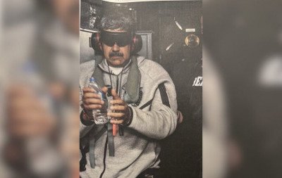 Trump divulga foto de Maduro vendado e aparentemente algemado em navio americano após captura