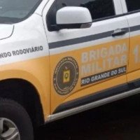RS-239: Motociclista de 18 anos é hospitalizada após acidente em retorno na rodovia
