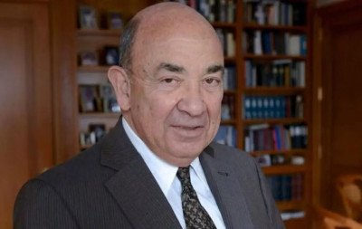 Quem é o juiz de 92 anos que conduz processo contra Maduro e que atuou em casos do 11 de Setembro e de celebridades