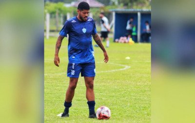 Presidente do Noia confirma permanência de Leandro para o Gauchão