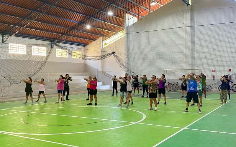 Atividades voltadas para a terceira idade iniciaram na manhã desta terça-feira