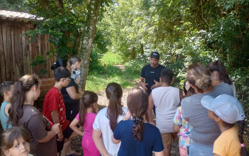 As atividades da Colônia de Férias iniciaram na tarde de terça-feira (6) no Parque do Trabalhador