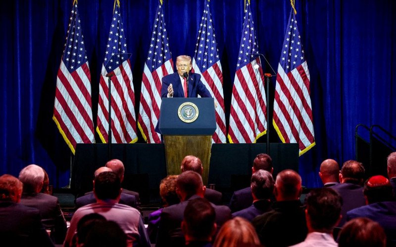 Após ameaçar Groenlândia, Trump menospreza peso de europeus na Otan | abc+