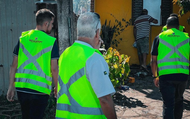 Incêndio destrói duas casas no bairro Campestre em São Leopoldo