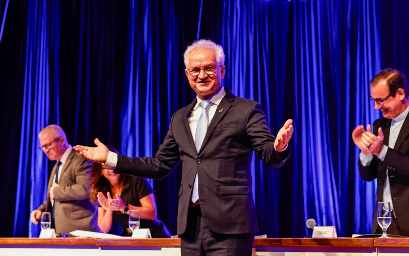 Posse da Reitoria da Unisinos para o quadriênio 2026-2029 - reitor padre Sérgio Mariucci foi reconduzido ao cargo