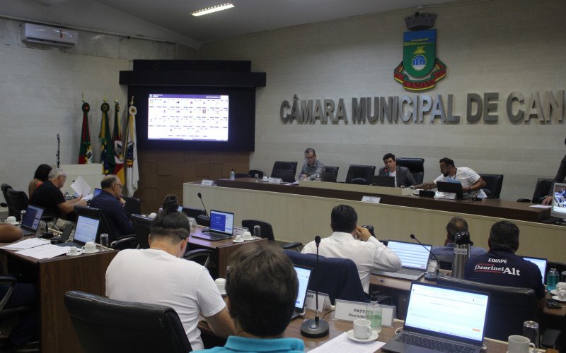 Câmara Municipal de Canoas realiza sessão extraordinária nesta quarta-feira (7) | abc+