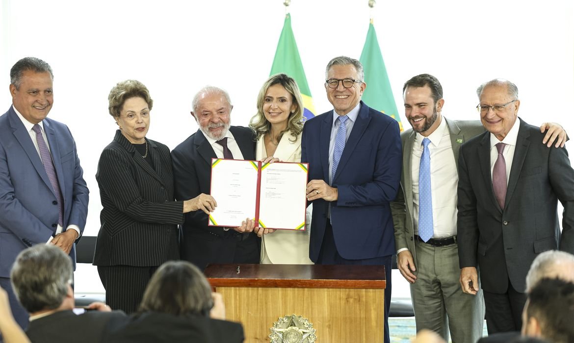 Governo federal vai construir primeiro hospital inteligente do SUS | abc+