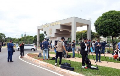 8 DE JANEIRO: Como a imprensa estrangeira repercutiu condenação de Jair Bolsonaro por trama golpista