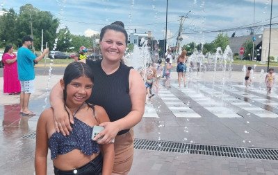 Chafariz reaberto em Campo Bom é atração para quem foge do calorão no município