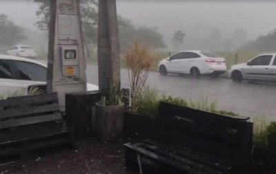 VÍDEO: Vale do Paranhana registra granizo em tarde de instabilidade
